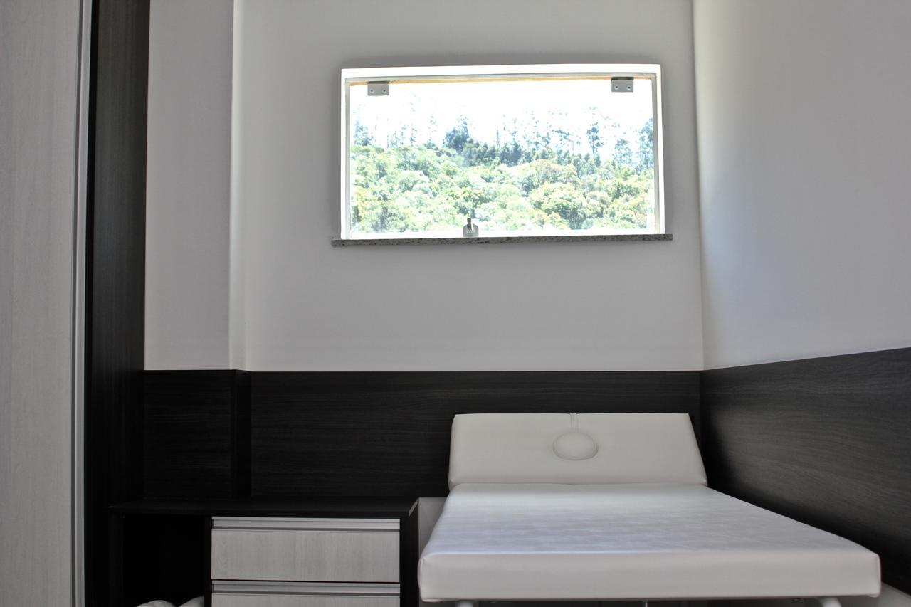 Hotel Bolsi Colombo Luaran gambar
